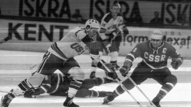 František Tikal roku 1966 v zápase proti USA.