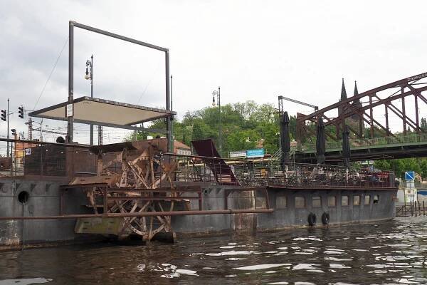 (A)VOID Floating Gallery foto 1