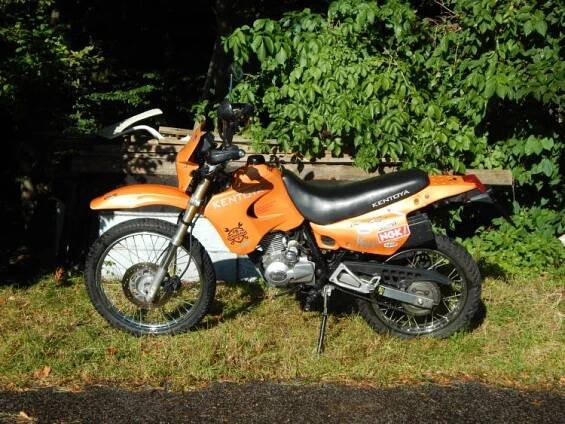 Ukradné moto Kentoya Trigger 125 (2008) - Kradeze.MotoInzerce.cz