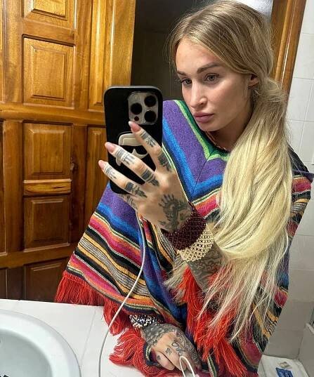 Pornohvězda Daisy Lee porodila: Malý Theo je na světě! Na sále skončila v kómatu