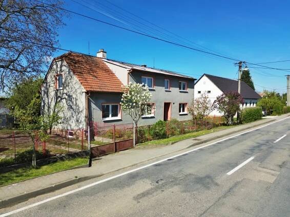 Litava, rodinný dům, pozemek 970 m2 :: Milan Pavelka - realitní makléř