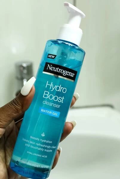 Neutrogena Hydro Boost Water Gel Cleanser -
