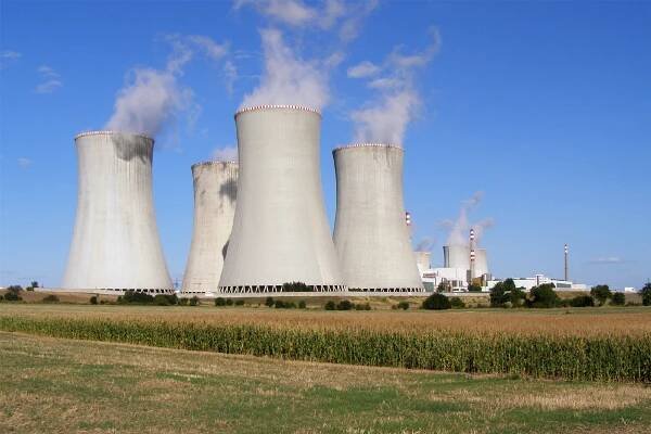 Infrastruktura, energie a materiály