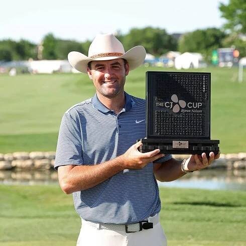Scottie Scheffler silences Phil Mickelson as LIV Golf star is proved wrong in huge way