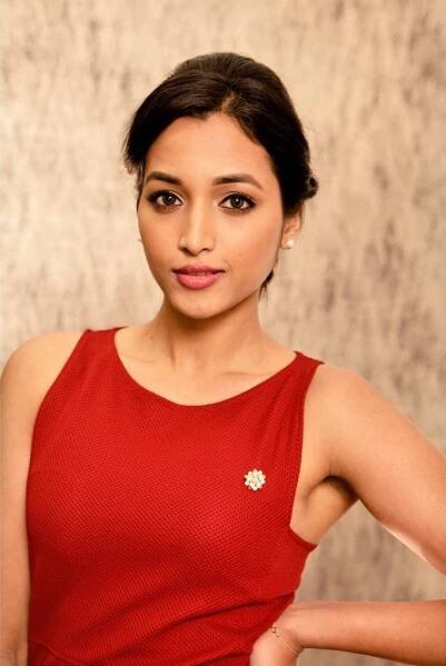 Srinidhi Shetty 112+ Beautiful photos, Wiki, Age, Biography, and Movies - Filmi tamasha