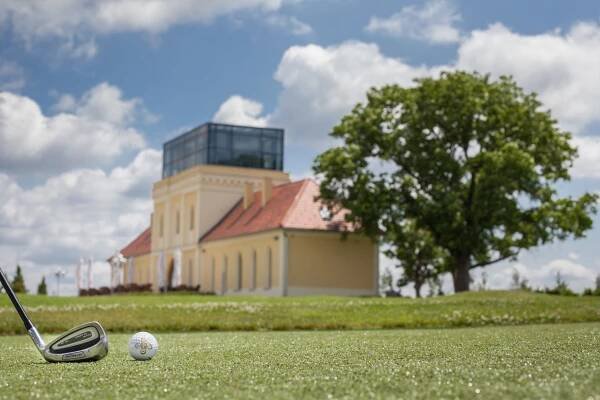 Osam hrvatskih vinara na svjetskom sajmu vina ProWein - vinacroatia.hr