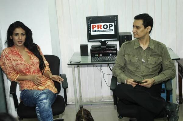 Sonal Chauhan mesmerizes gen next