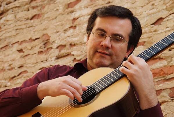 Knoxville Guitar Society - Monroe Life