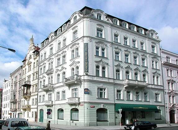 Praha se chlubí ekologicky šetrným hotelem - Minutové zprávy 