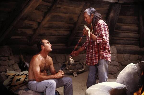 Craig T. Nelson, Will Sampson - Poltergeist II - Z filmu