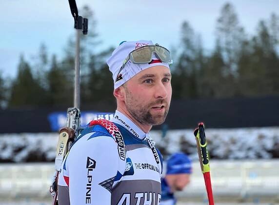 Eliška Teplá a Milan Žemlička bodovali v úvodních sprintech IBU Cupu ve Švédsku - Biatlon