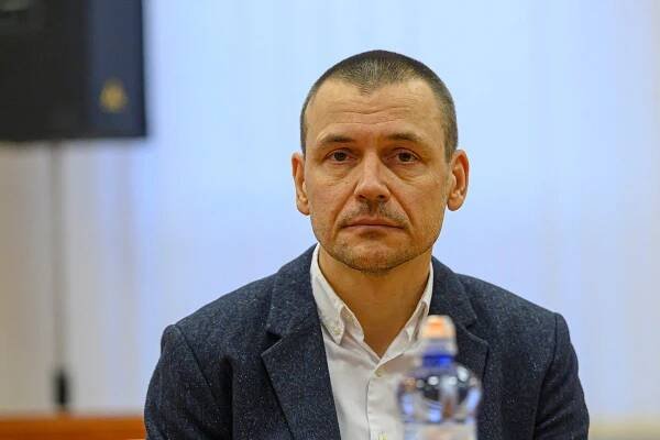 Peter Tóth vypovedal na NAKA ku kauze zadržaných sudcov. Hovoril o Kočnerovi