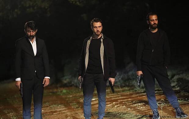 Çukur - Yanımda Mısınız - Z filmu - Necip Memili, Aras Bulut Iynemli, Erkan Kolçak Köstendil