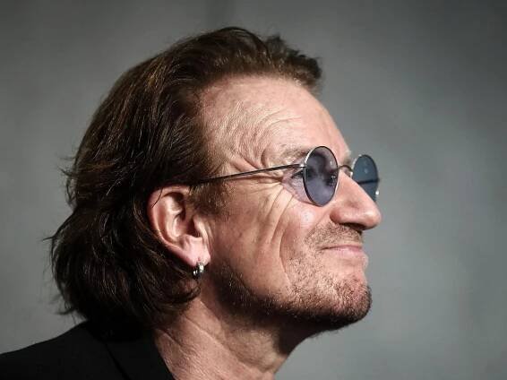 Bono slaví 65: Zpěvák U2 a zapálený aktivista, který skloubil hudbu s politikou