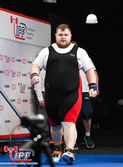 Marek Novák je mistrem světa, v Jihoafrické republice nazvedal 260 kg