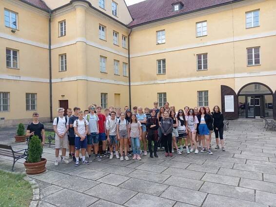 Památník Terezín – Masarykova základní škola Zruč-Senec