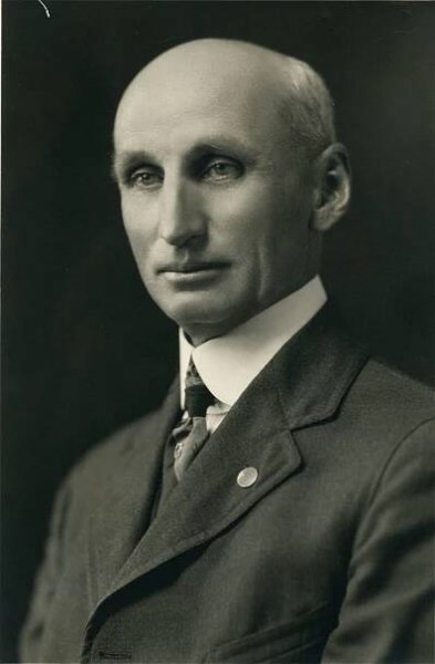 William Thomas Lucas - Wikipedia