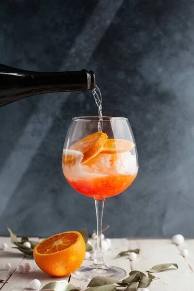 Fenomén aperitivo: Naučte se namíchat si vlastní osvěžující spritz