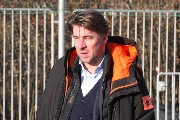 Běžky, škvára a ruský dril? Bývávalo. Zimní příprava fotbalistů kdysi a teď