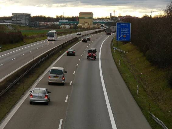 Soubor:A6Exit46.jpg – Wikipedie