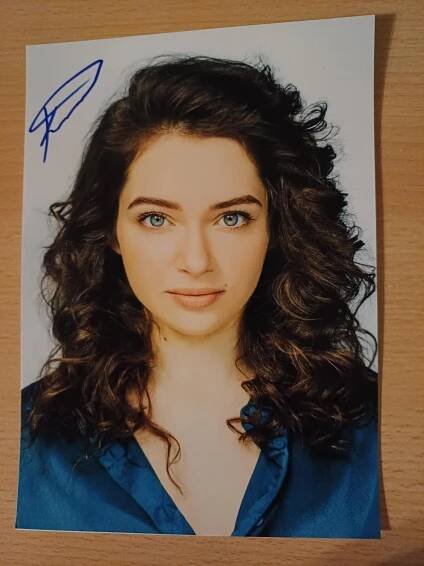 Krajčovičová Katarína, herečka, foto s autogramem TŘI ZLATÉ DUKÁTY