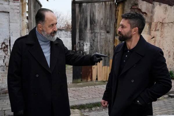 Kara - Episode 4 - Z filmu - Mehmet Özgür