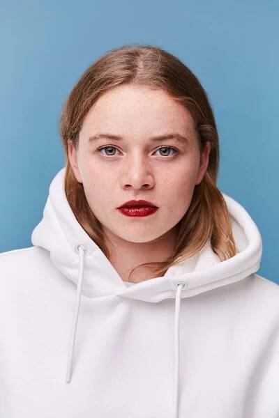 Luna Wedler - NILS SCHWARZ PHOTOGRAPHY