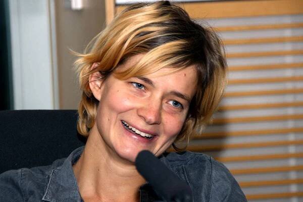 Petra Hůlová: Odjezd do Čojbalsanu | Vltava
