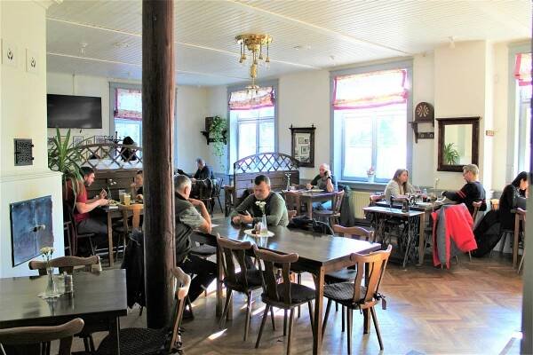 Není stodola jako Stodola. Staročeská restaurace z Ostravy válí, trefila jackpot