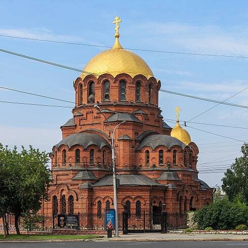 Soubor:Novosibirsk ANevsky Cathedral 07-2016 img1.jpg – Wikipedie