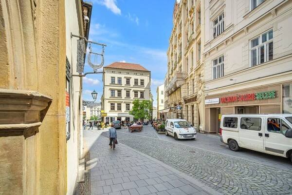 Pronájem bytu 2+1 62 m², Starobrněnská, Brno, Jihomoravský kraj