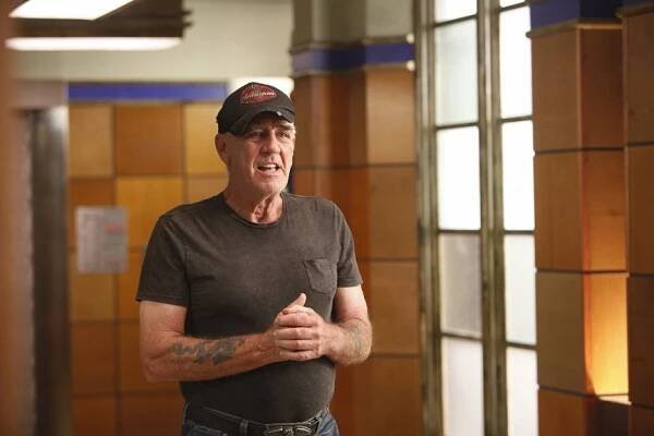 R. Lee Ermey - Zákon a pořádek: Útvar pro zvláštní oběti - Trophy - Z filmu