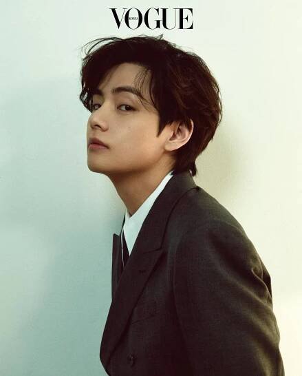 BTS V Vogue Suit Wallpaper