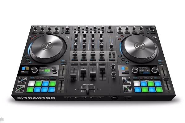 Native Instruments Traktor Kontrol S4 MK3