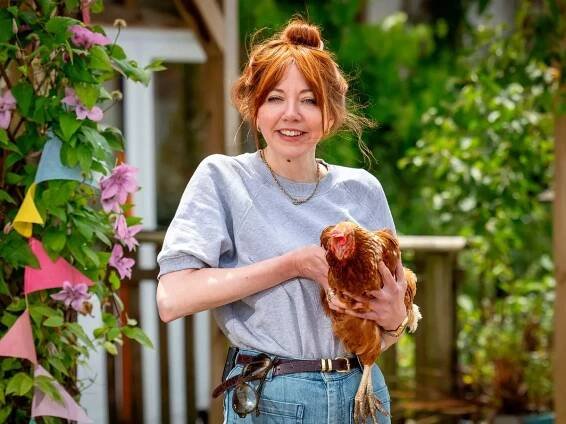 Philomena Cunk star Diane Morgan wants farms to be licensed like zoos to protect billions of animals