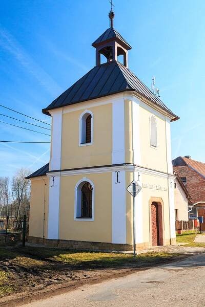 Podlužany (Rožďalovice) – Wikipedie
