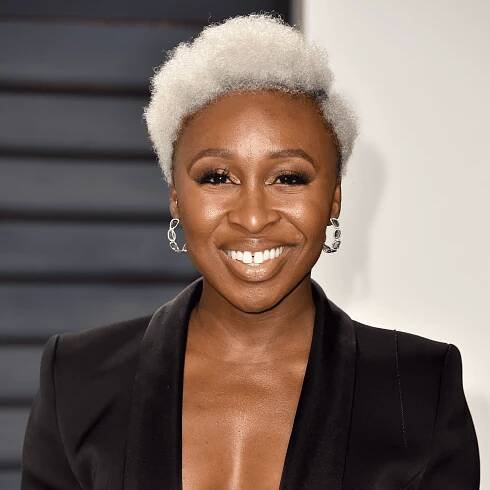 BEVERLY HILLS, CA - FEBRUARY 26: Singer Cynthia Erivo attends the 2017 Vanity Fair Oscar Party hosted by Graydon Carter at Wallis Annenberg Center for the Performing Arts on February 26, 2017 in Beverly Hills, California. (Photo by Alberto E. Rodriguez/WireImage)
