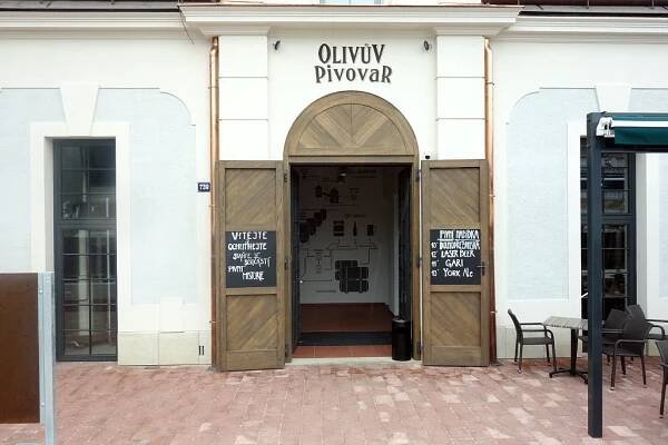 Olivův pivovar vchod