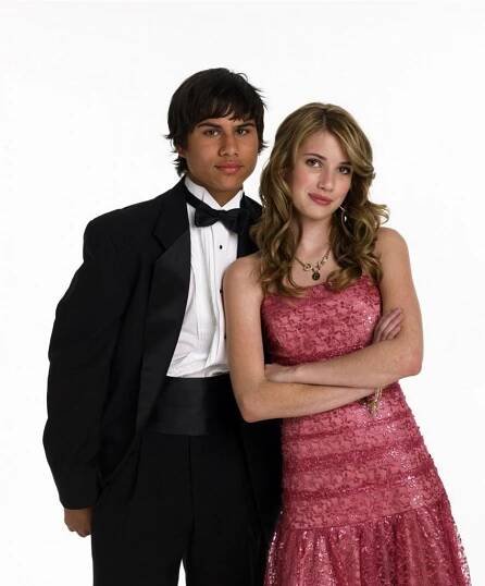 Raja Fenske, Emma Roberts - Neslavná - Promo