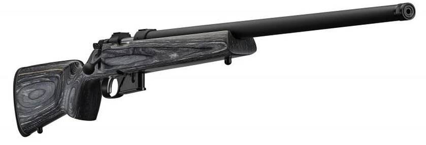 Guľovnica CZ 527 VARMINT-LAMINATED s odolnou pažbou z vrstveného dreva a kovanou hlavňou. Zbraň má jednospúšť s francúzskym napináčikom a je známa svojou presnosťou a spoľahlivosťou.