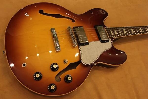 The 5 Best Gibson ES-335 Signature Guitars