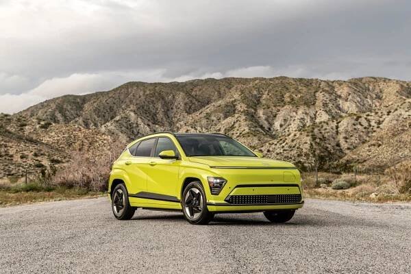 2024 Hyundai Kona Electric. 