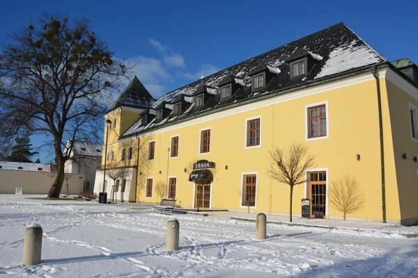 Hotel Zámek Velká Bystřice Exteriér fotografie