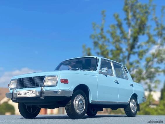 Model auta Wartburg 353