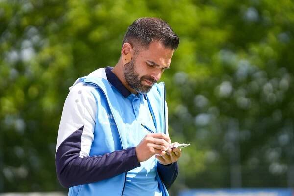 Im letzten Spiel in Luckenwalde, das mit 1:2 verloren ging, hatte CFC-Coach Benjamin Duda einiges zu notieren.