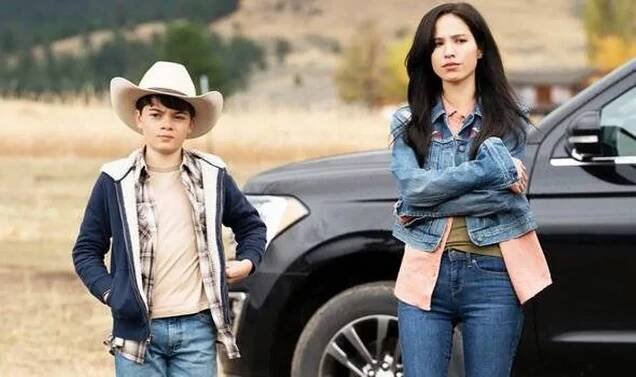 Brecken Merrill and Kelsey Asbille