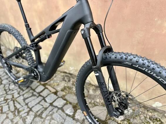 CUBE Stereo Hybrid ONE44 HPC Race 800 Nové M