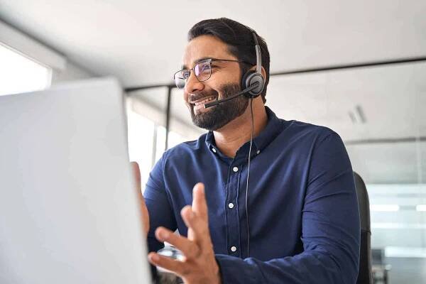 Outsourcing Customer Service: How To Maintain Brand Voice And Quality