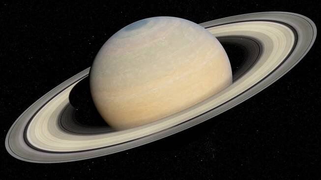 Saturn přijde o své prstence. Unikátní vesmírná podívaná už je za rohem