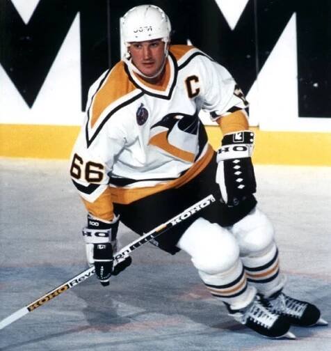 Soubor:Mario Lemieux 1992.jpg